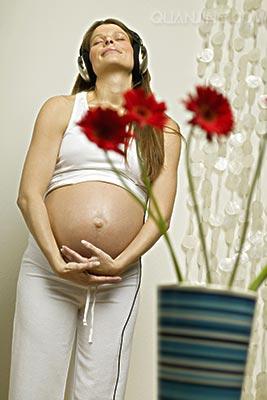 孕时妊娠反应大 宝宝更聪明