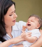 母乳喂养中12个难题的解决方法