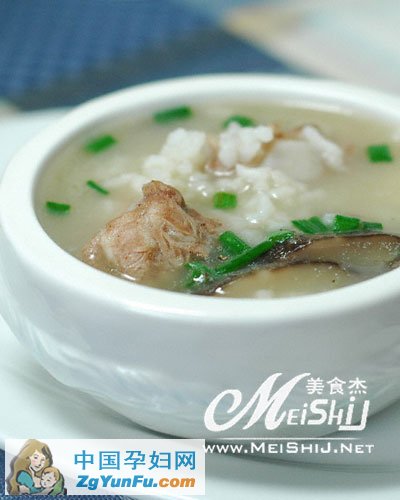 排骨<a href='http://www.meishij.net/chufang/diy/tangbaocaipu/' target='_blank' class='infotextkey'>粥</a>-www.meishij.net